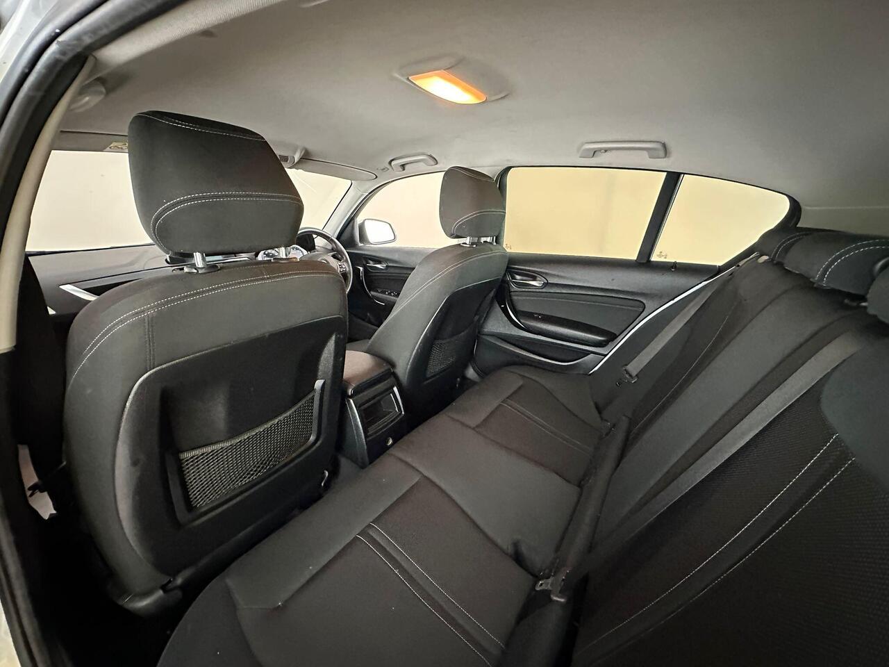 BMW 1 Series RY19NVN
