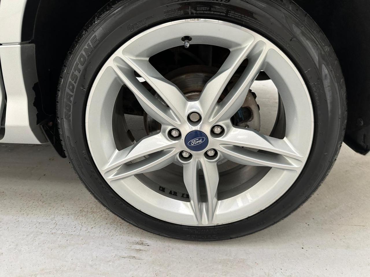 Ford Kuga EF64CBO