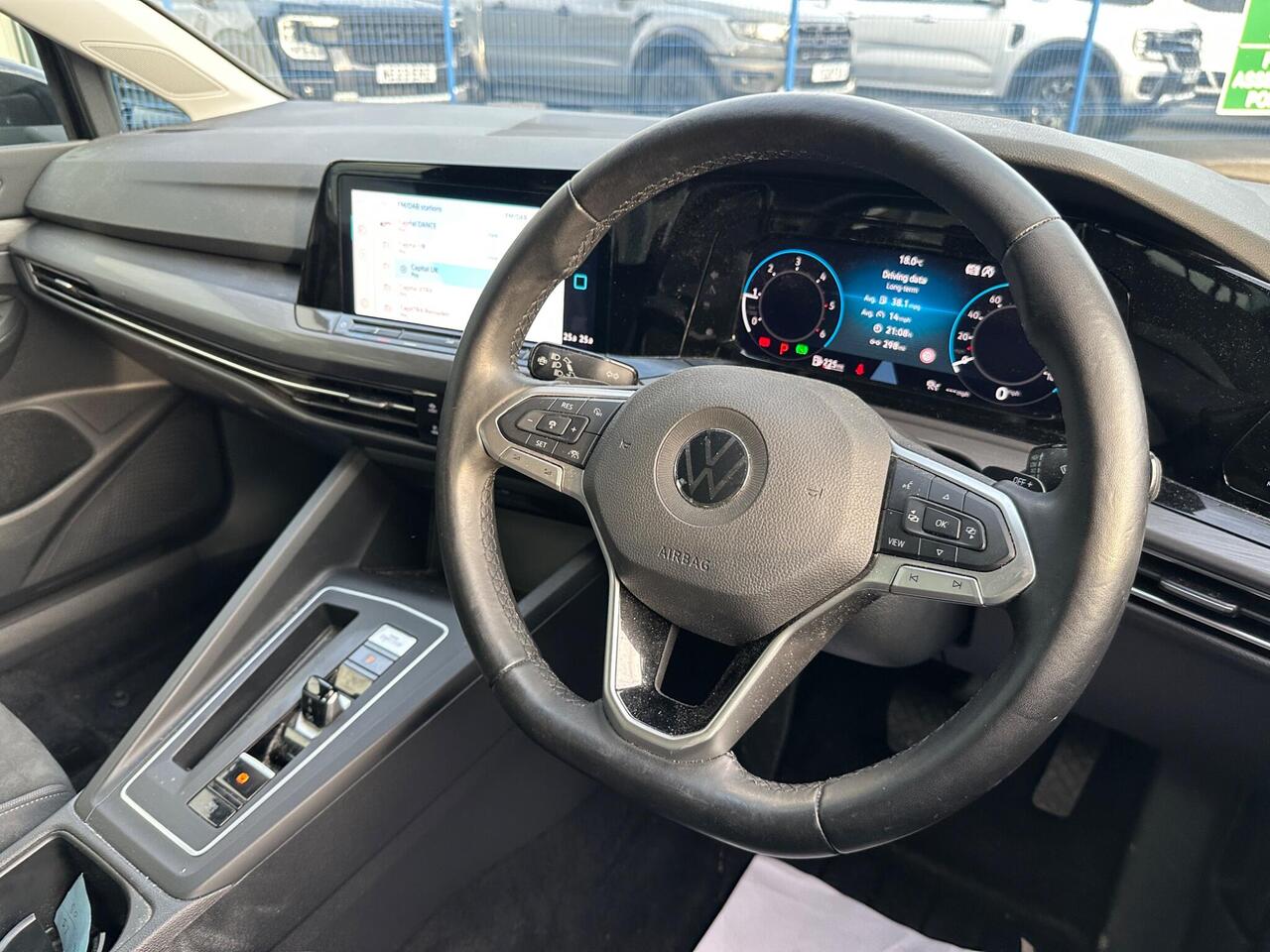 Volkswagen Golf ST70BYZ