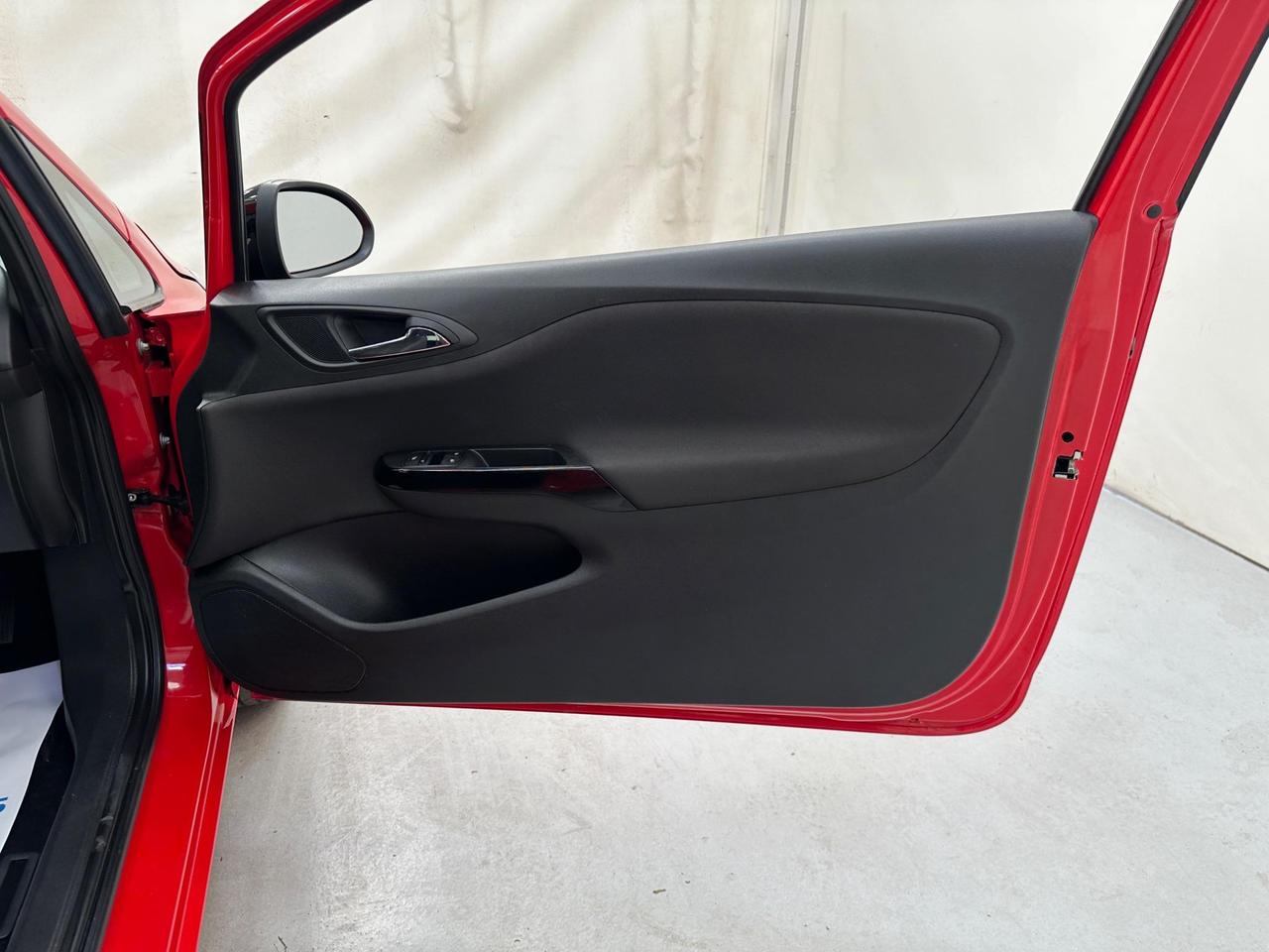 Vauxhall Corsa RE69MPF