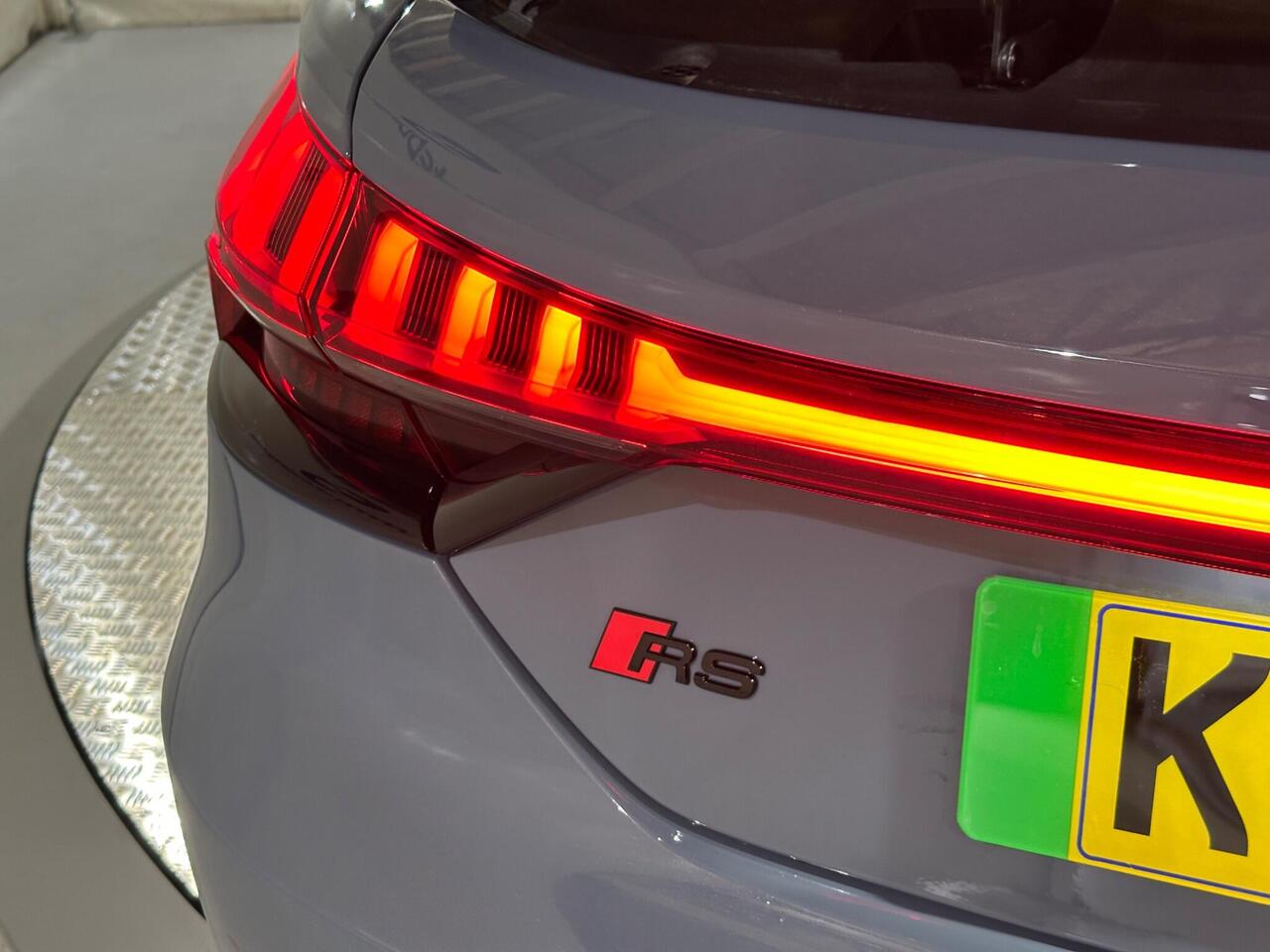 Audi RS e-tron GT KP74MTJ