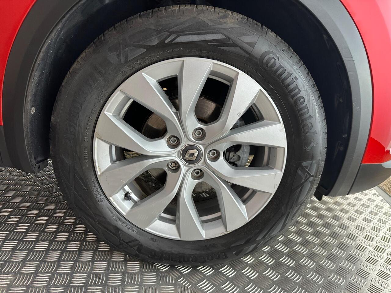Renault Captur YC70WFO