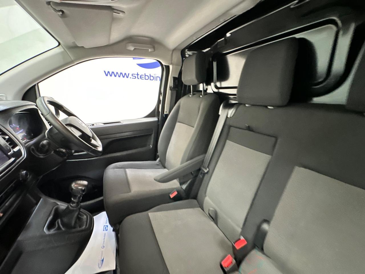 Vauxhall Vivaro KS23DHY