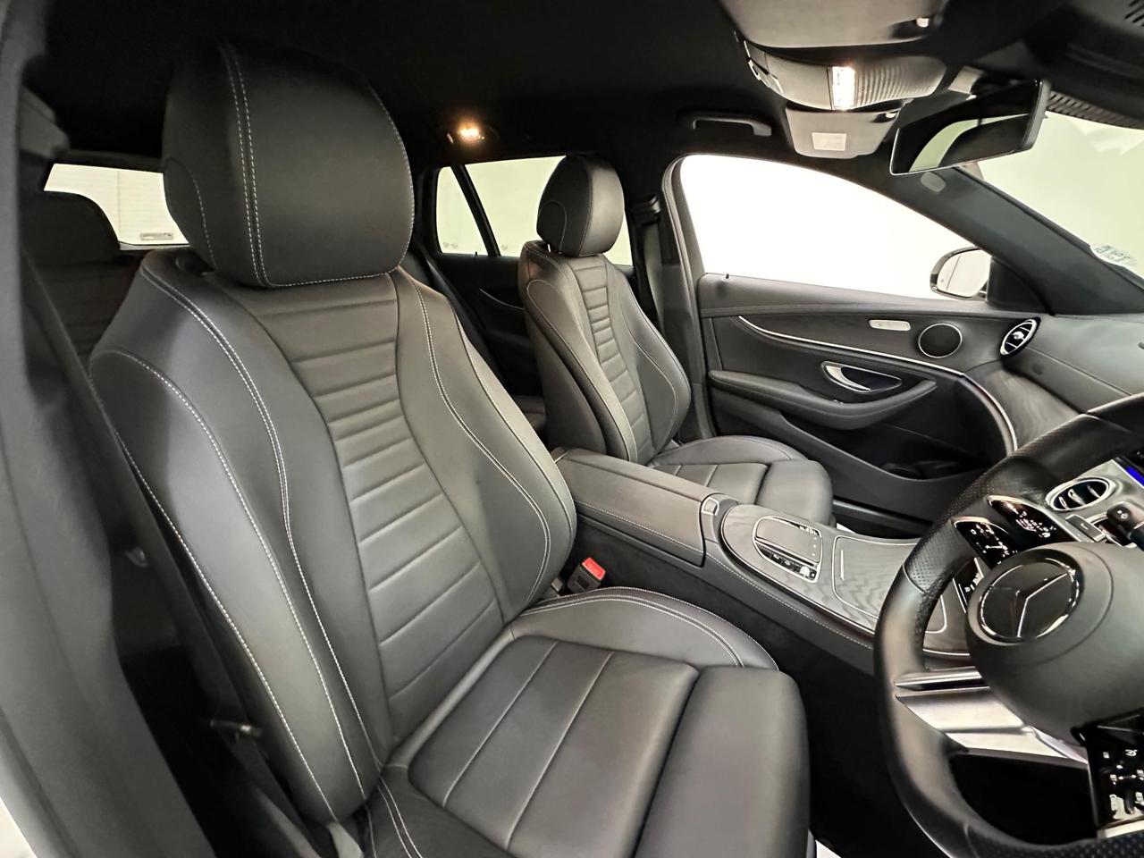 Mercedes-Benz E Class LO70NUB