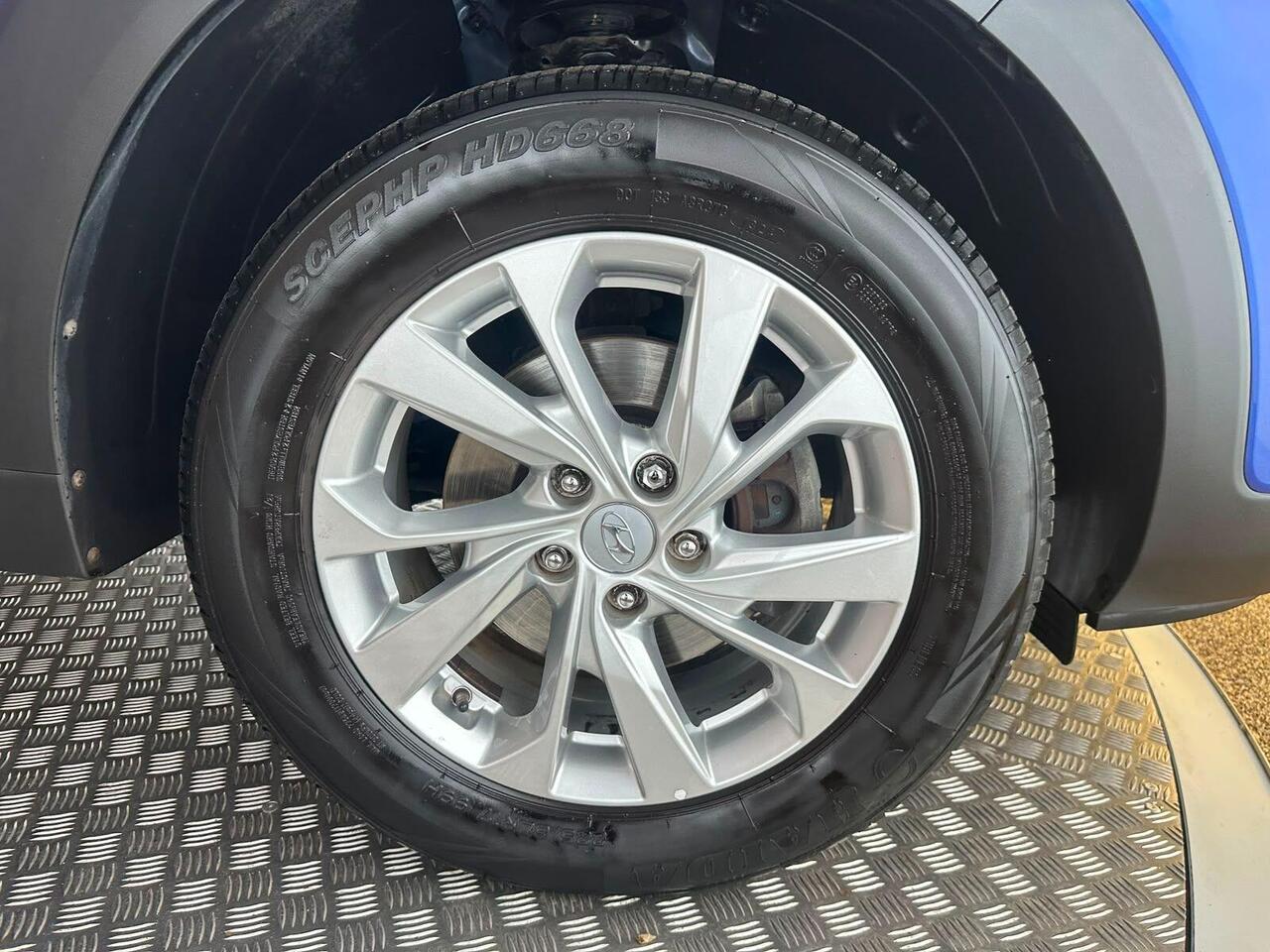 Hyundai TUCSON FH19MBU