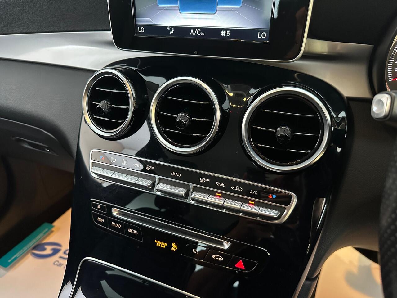 Mercedes-Benz GLC WF68WRX