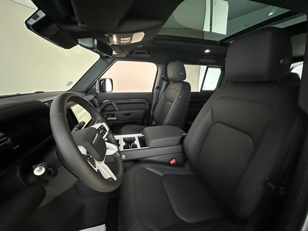 Land Rover Defender 110 FJ25GUH