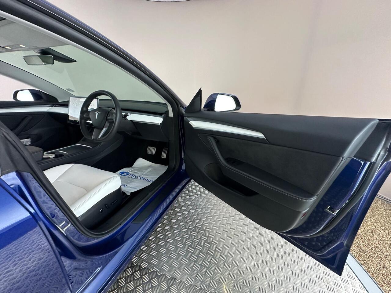 Tesla Model 3 ND21YWT