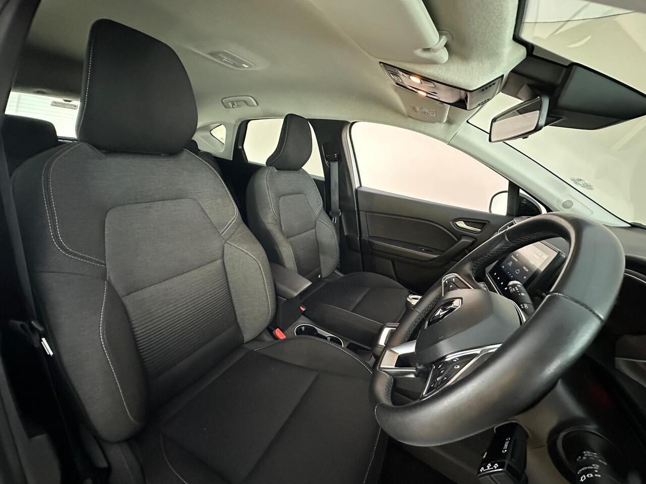 Renault Captur YE71OBN