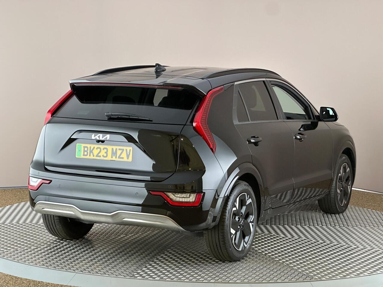 Kia Niro BK23MZV