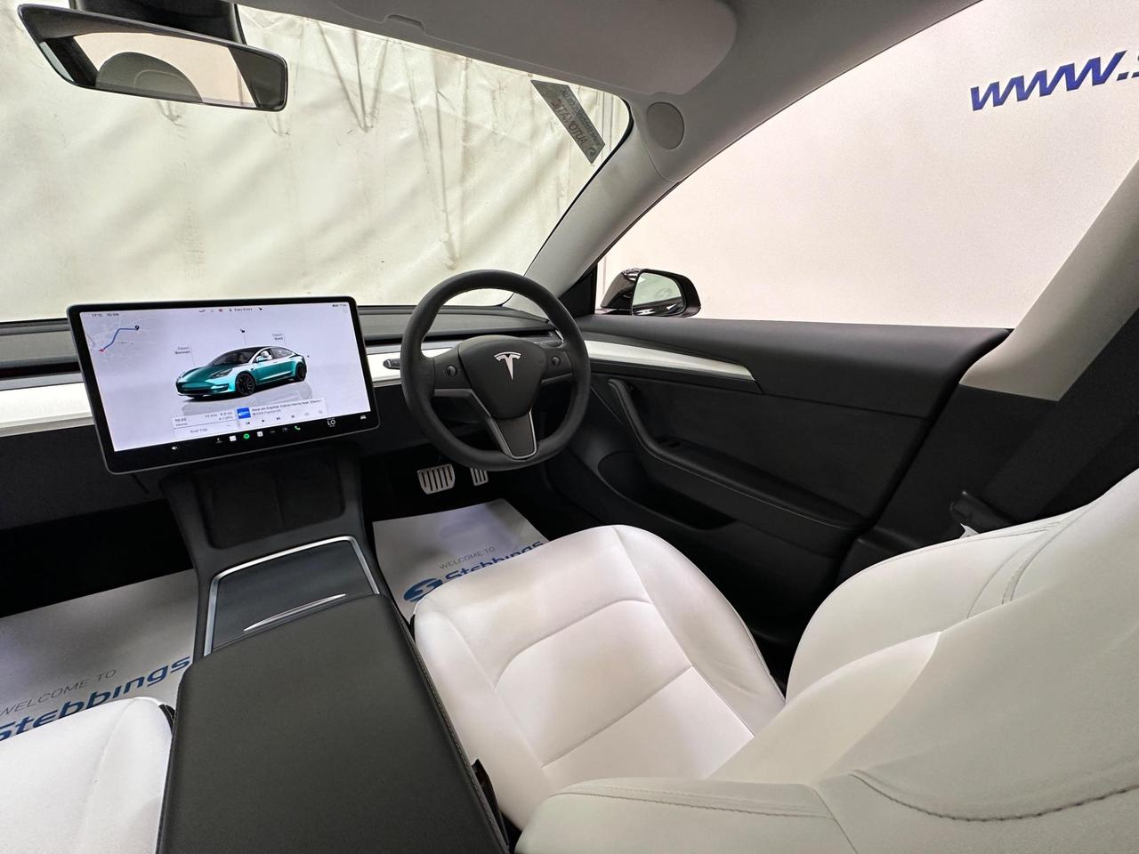 Tesla Model 3 GJ22FFE