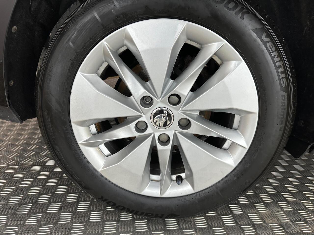 Skoda Octavia WN72ZZV