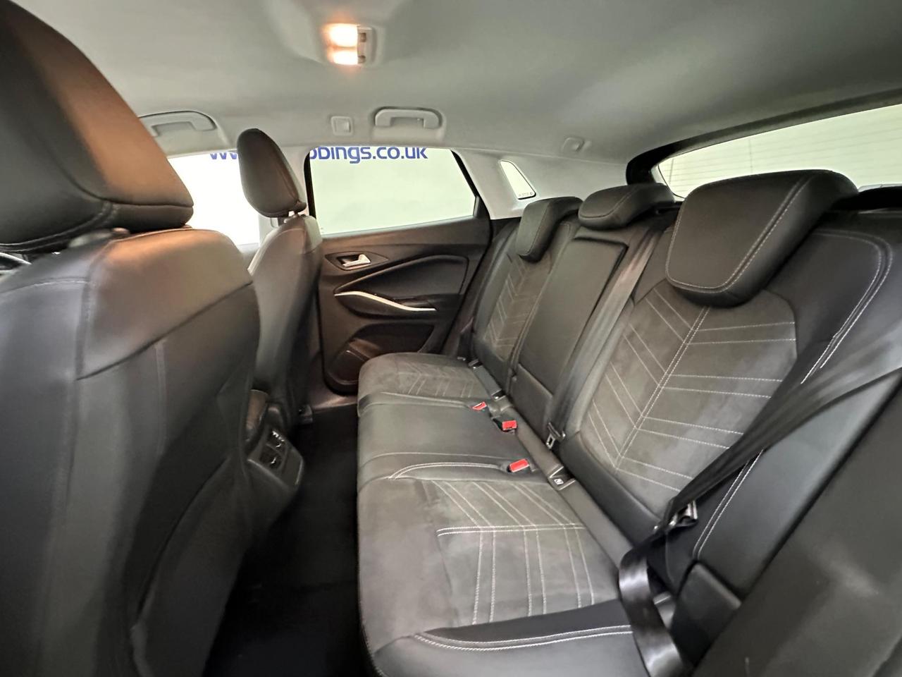 Vauxhall Grandland GD73LXL