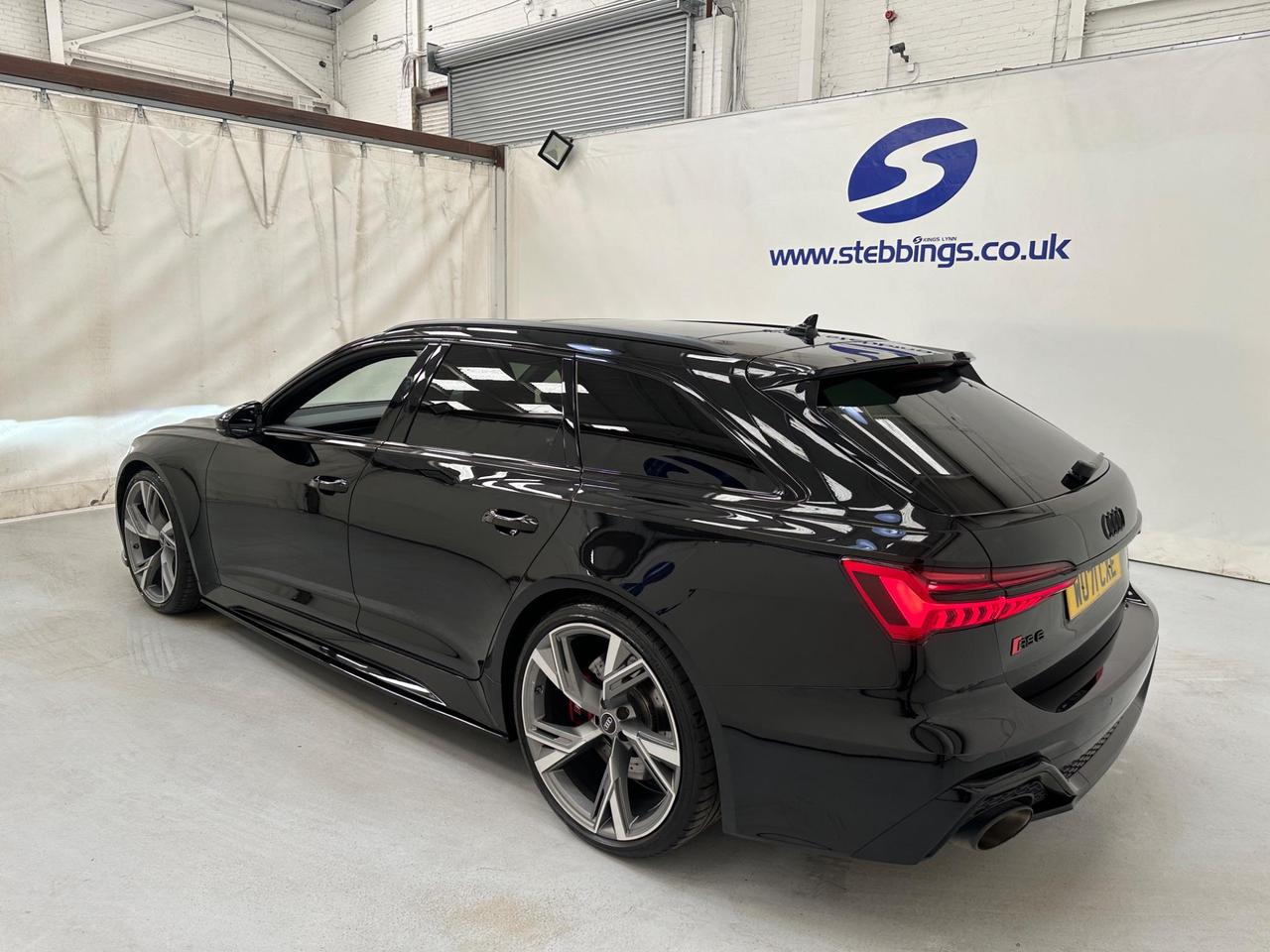 Audi RS6 Avant WU71CXE
