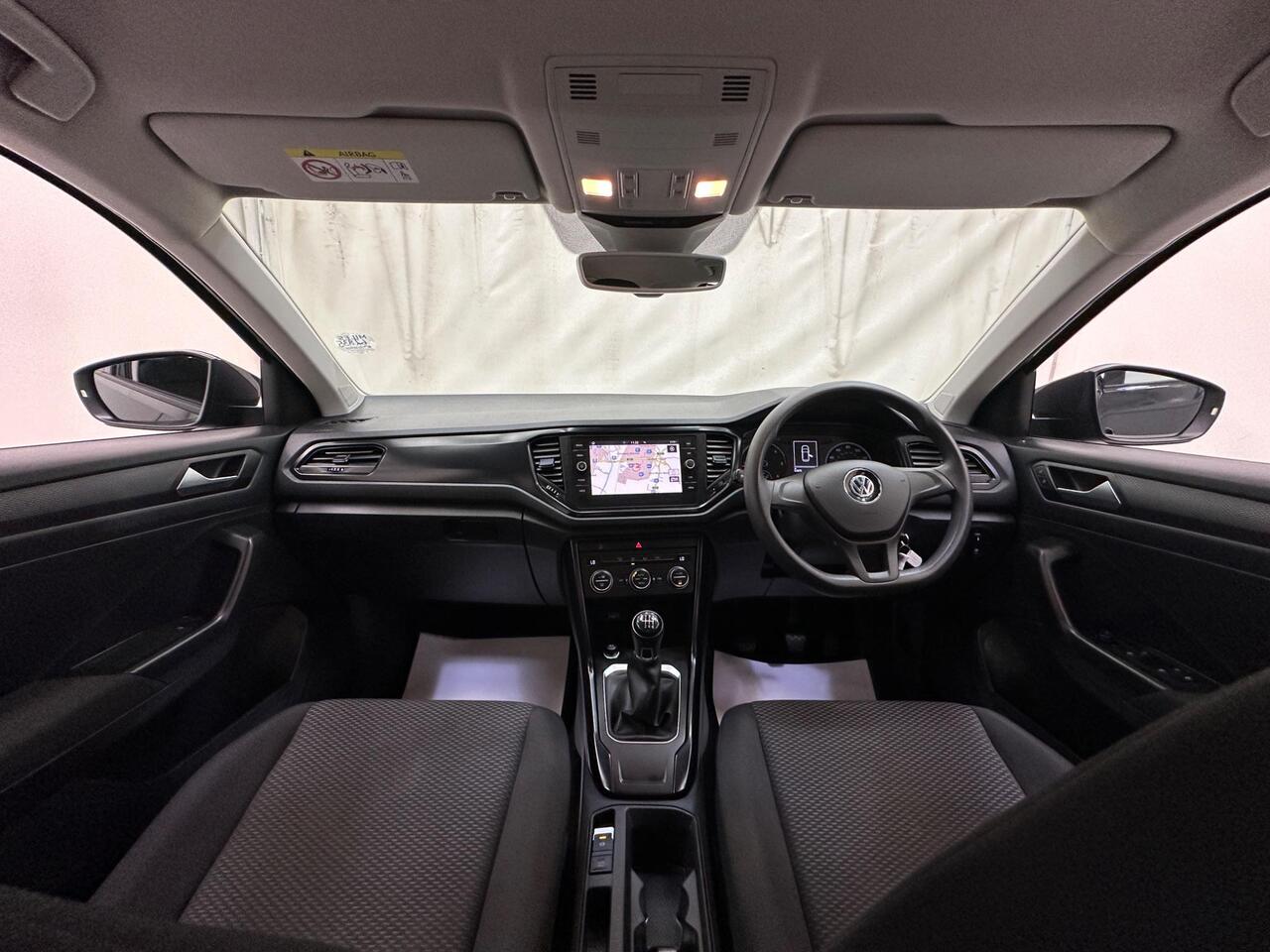 Volkswagen T-Roc DG69WKN
