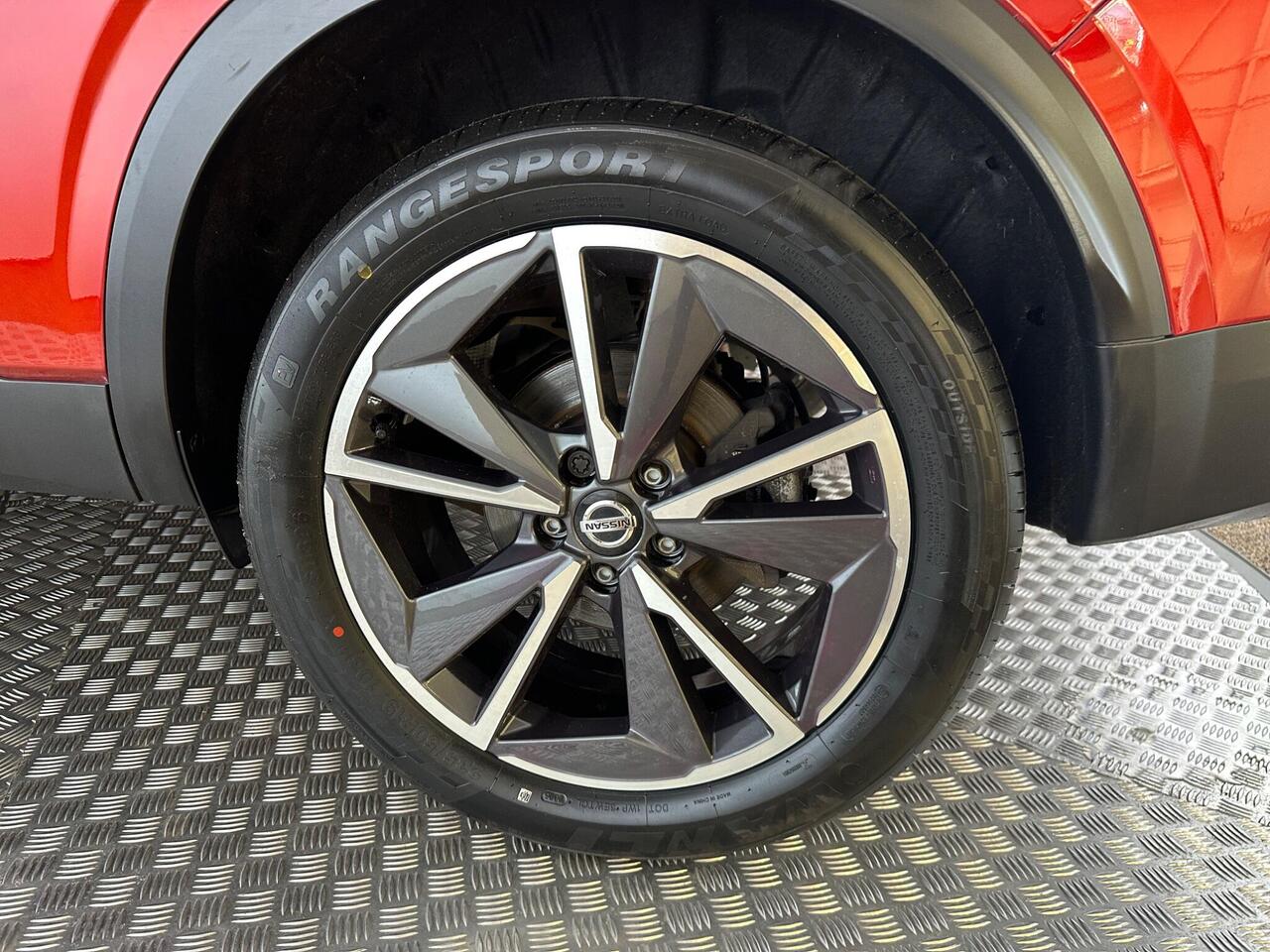 Nissan Qashqai AE22ZFL
