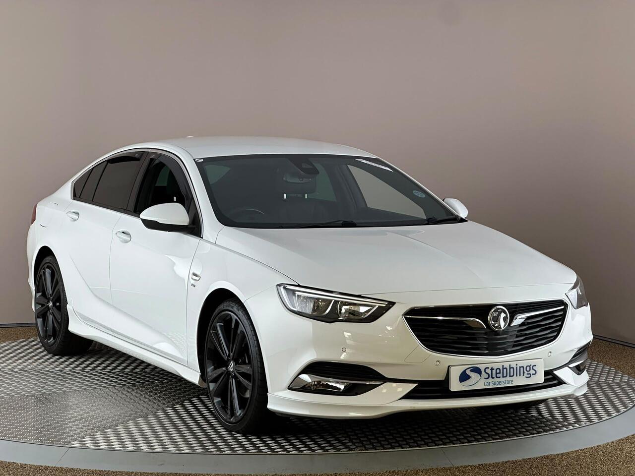 Vauxhall Insignia BF17CKL