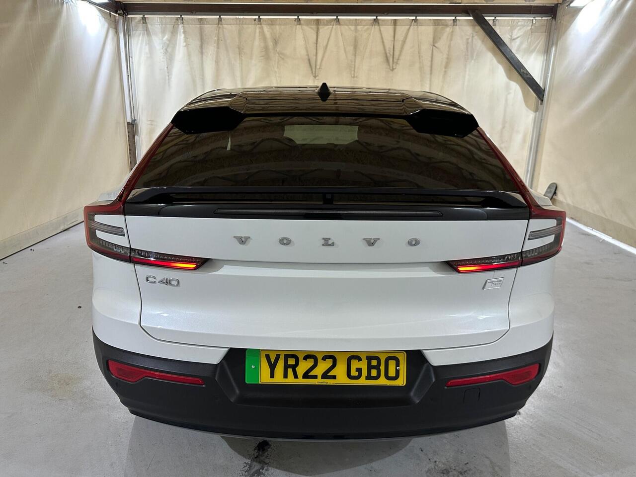 Volvo C40 YR22GBO