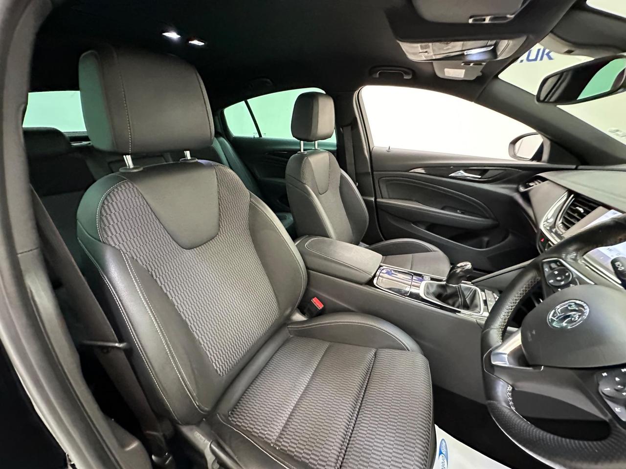 Vauxhall Insignia VE67ZSU