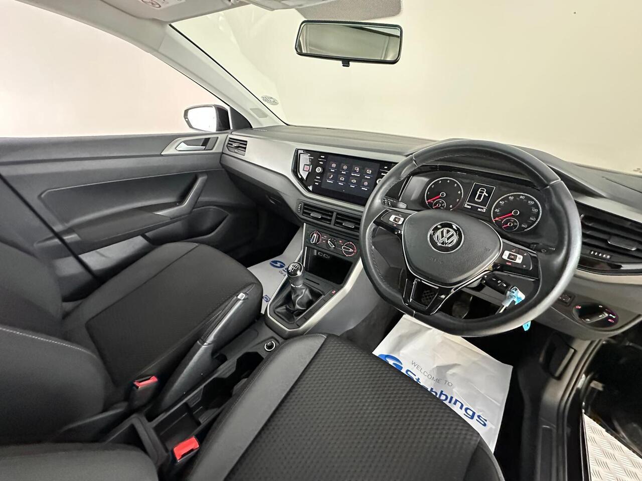Volkswagen Polo AO18LLA