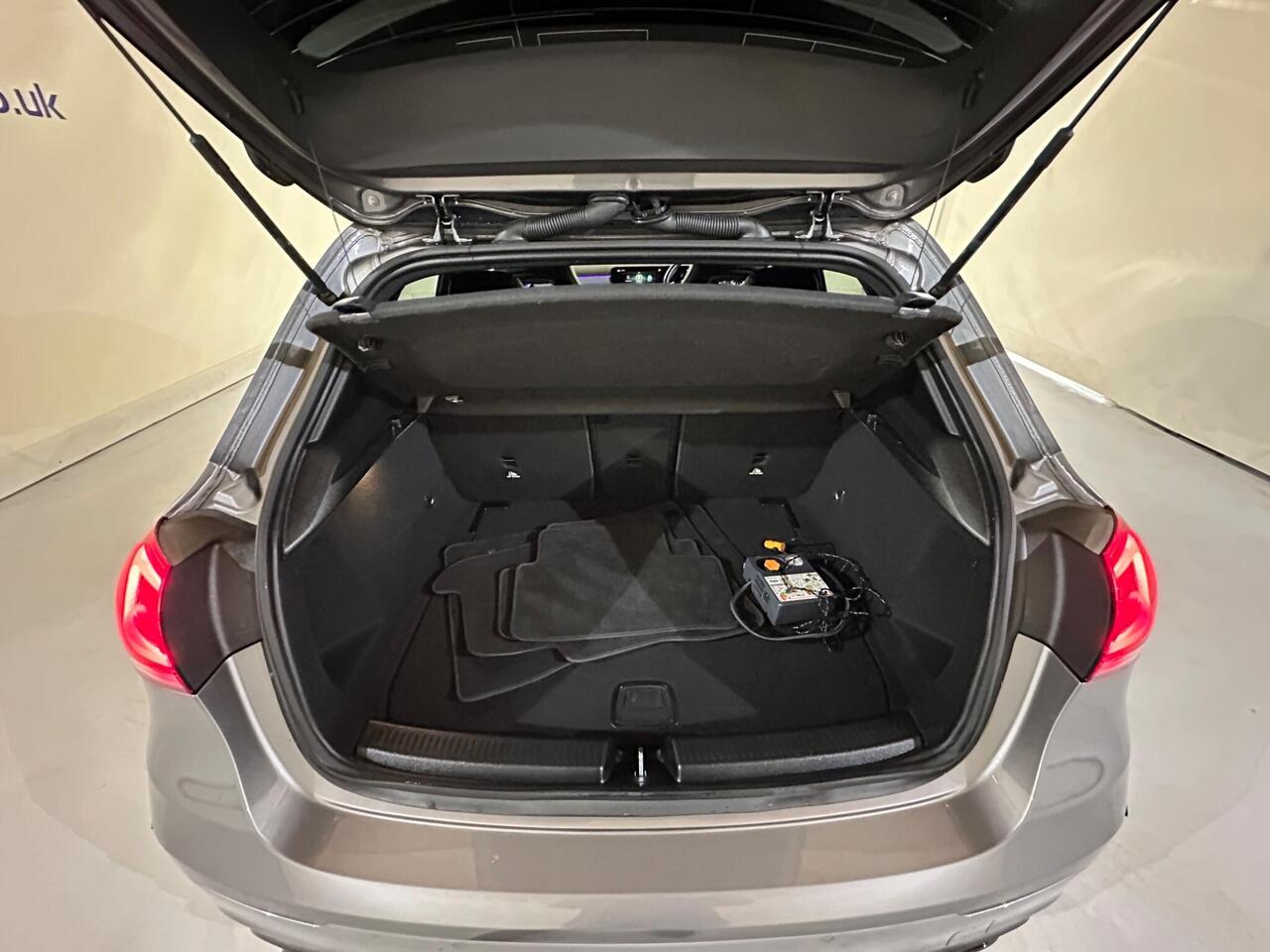 Mercedes-Benz A Class WA72XTX