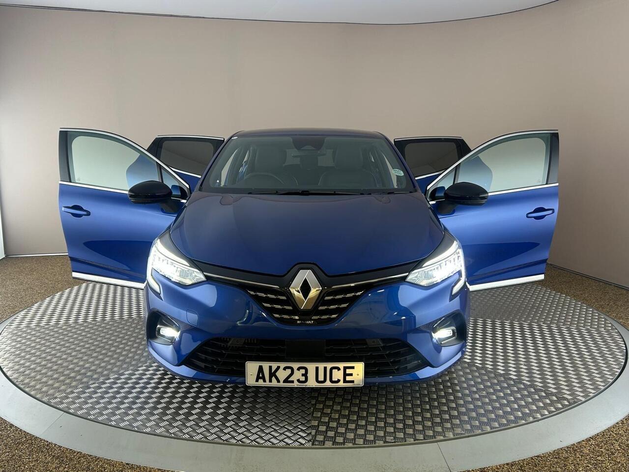 Renault Clio AK23UCE