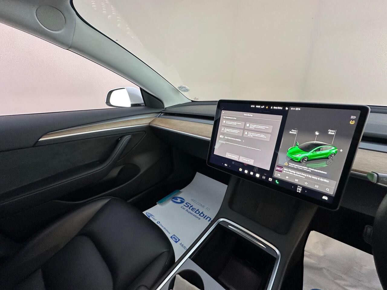 Tesla Model 3 AF72WBK