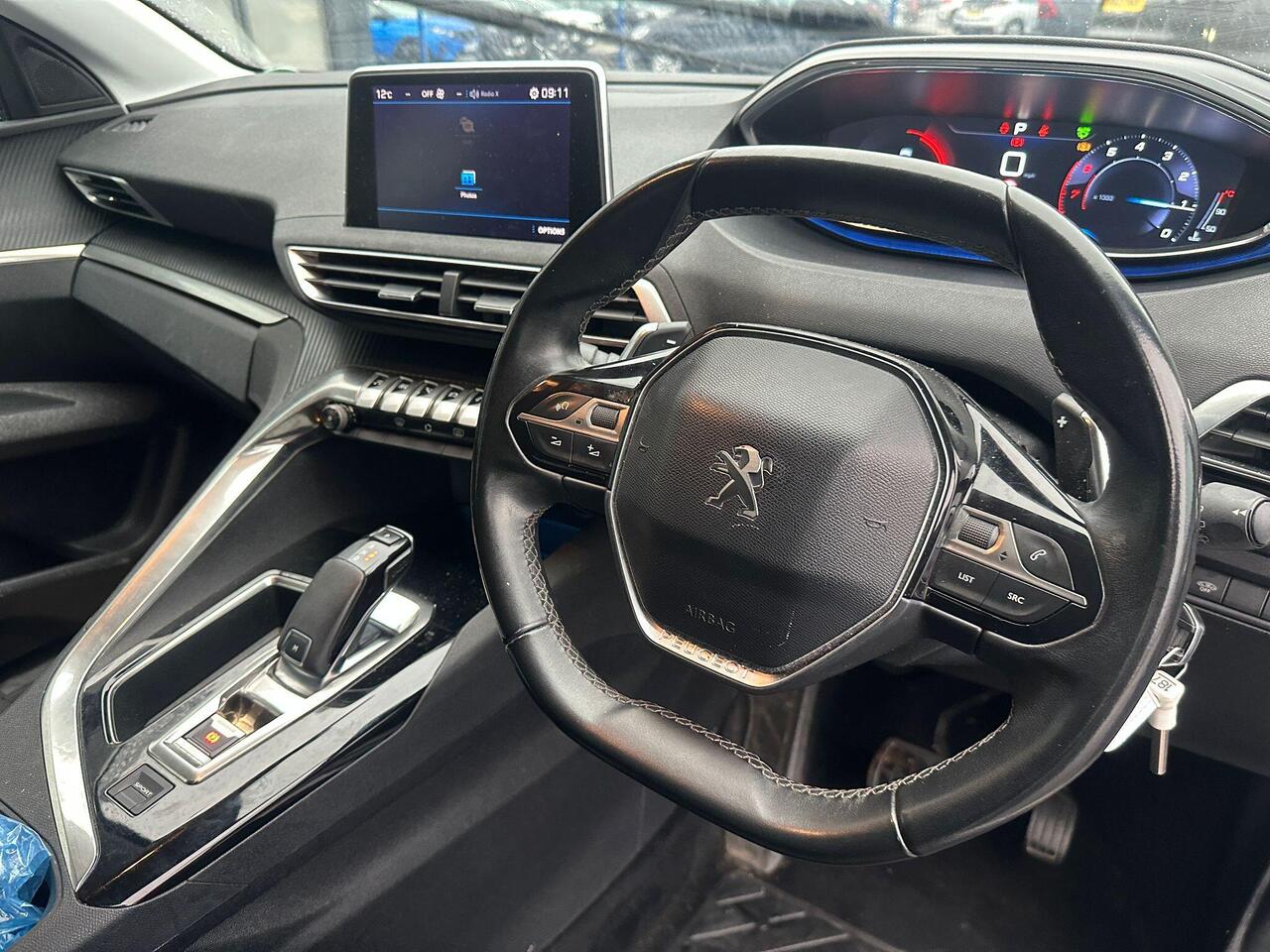 Peugeot 3008 RO18XEE