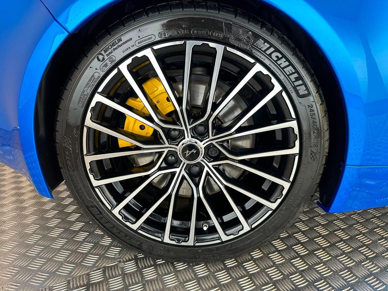Alpine A110 CL73KHJ