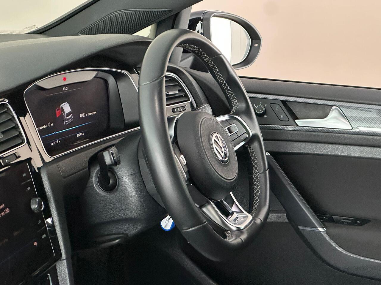 Volkswagen Golf KR19NVV