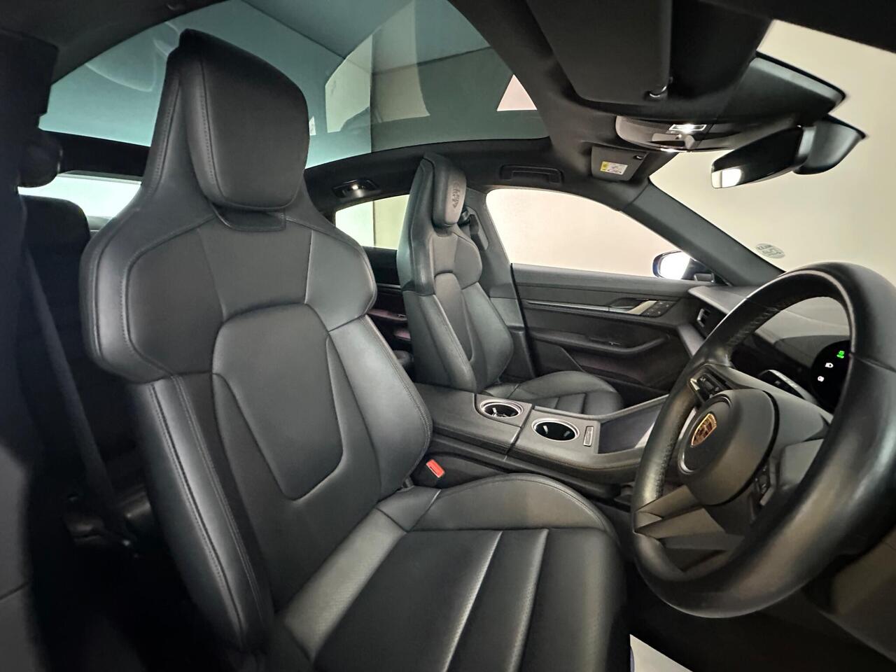 Porsche Taycan LE23WSU