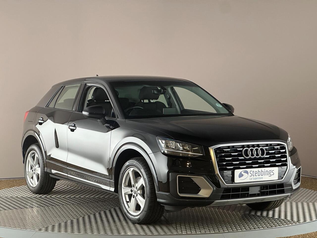 Audi Q2 YK70ZKS
