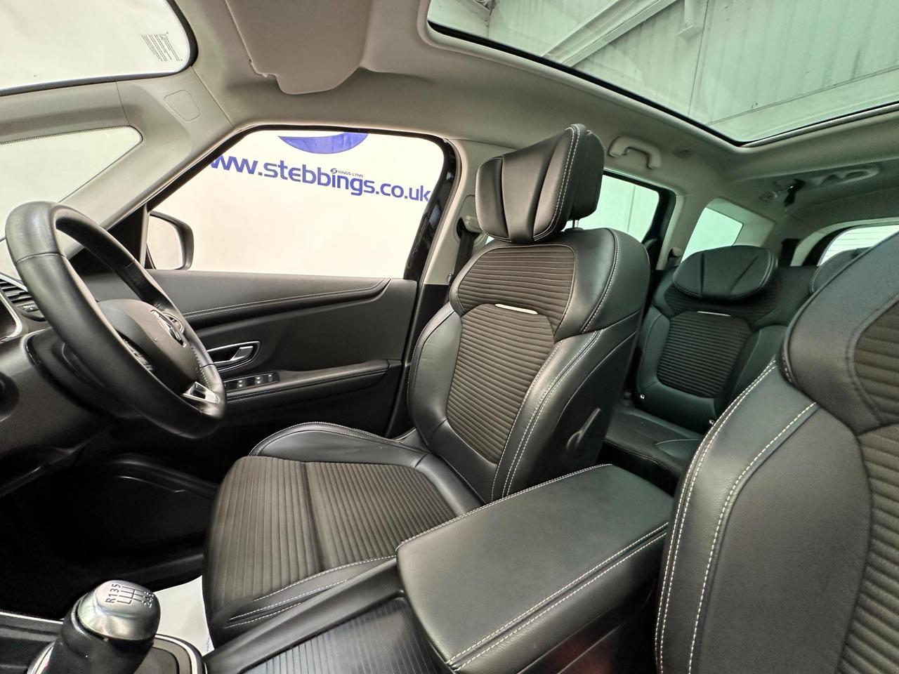 Renault Grand Scenic KP68HVB