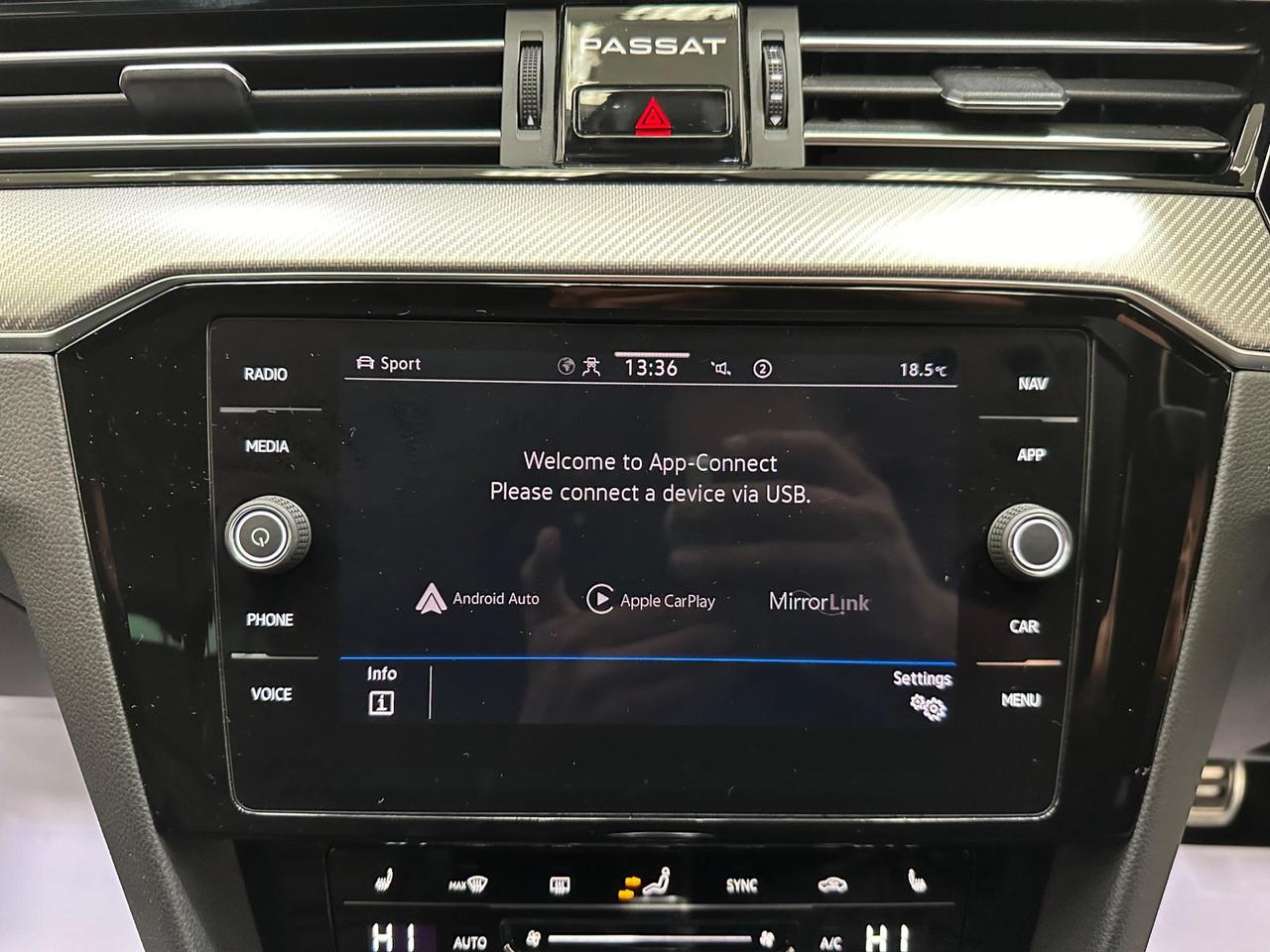 Volkswagen Passat EK21MYC