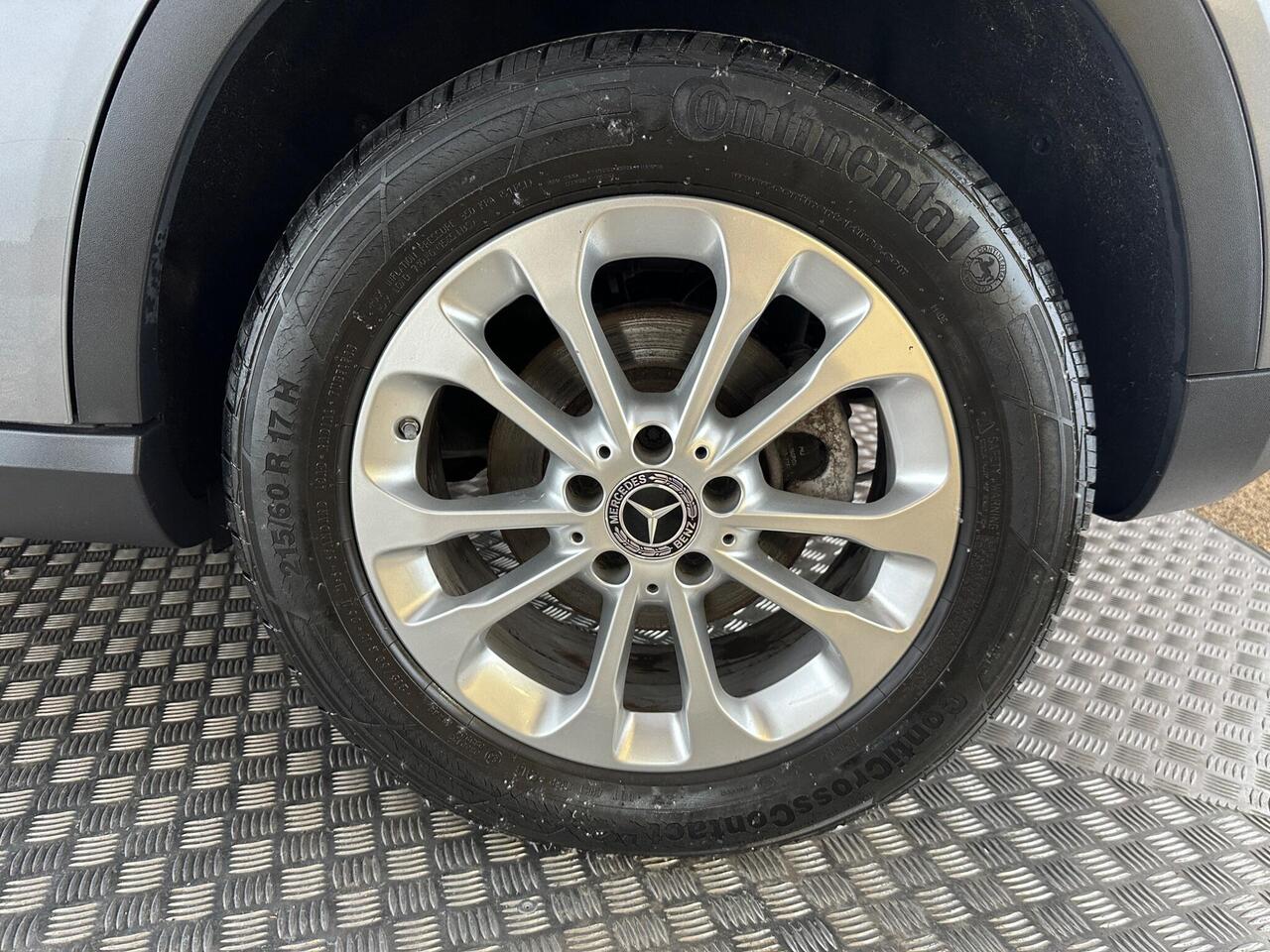 Mercedes-Benz GLA SP68OKA