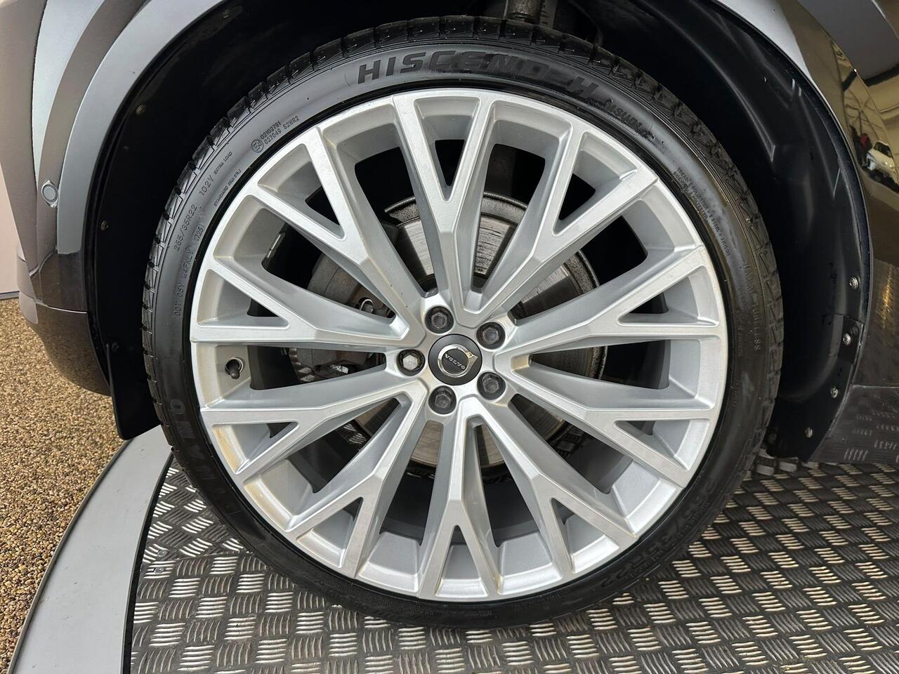 Volvo XC60 YP18RZN