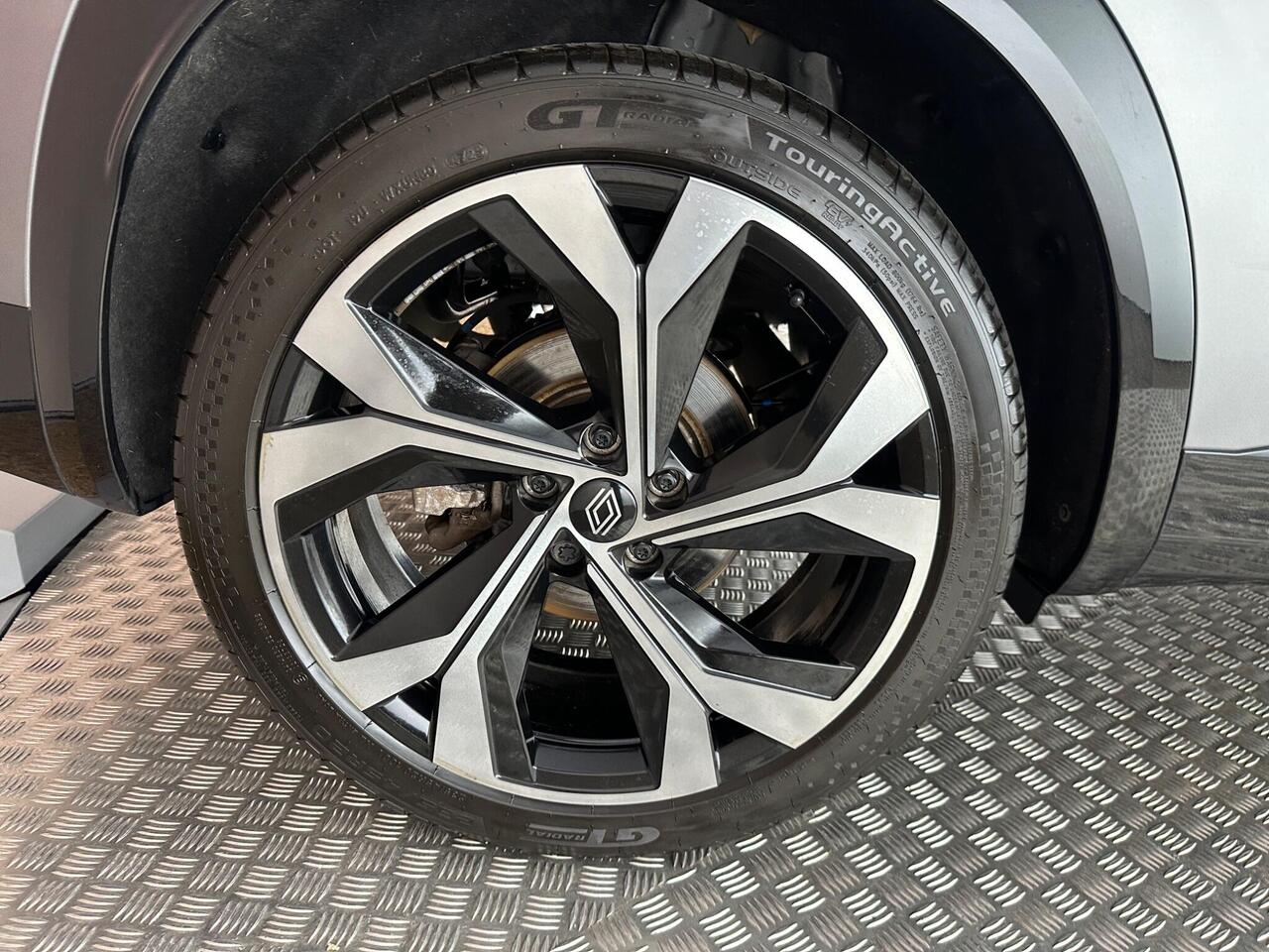 Renault Austral SL74FLN