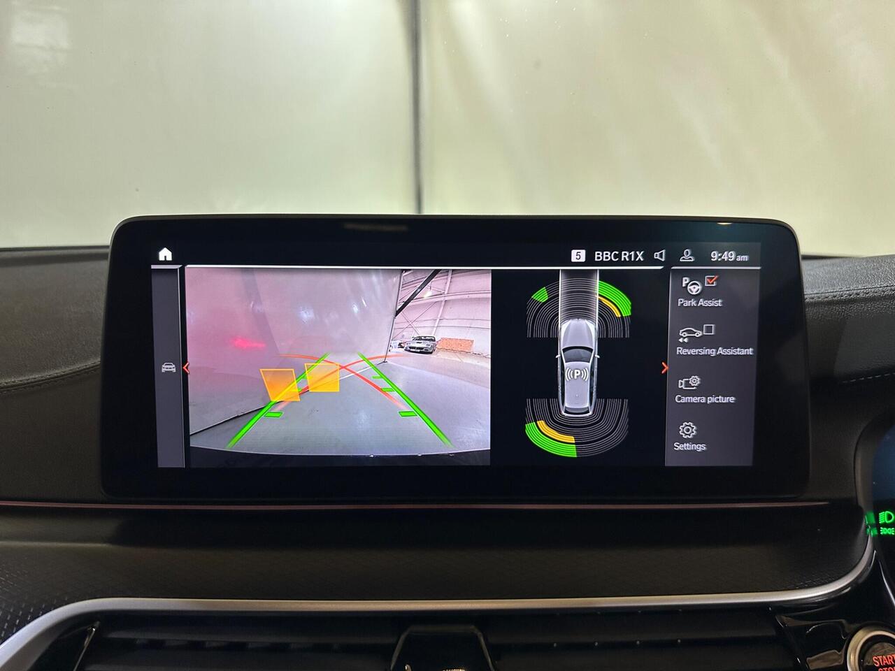 BMW 5 Series AO71YKJ
