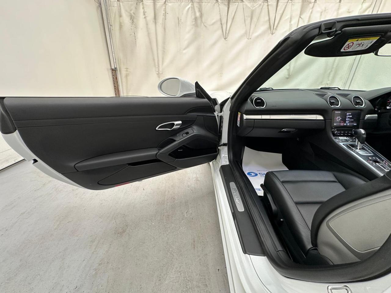 Porsche 718 Boxster KU18PDK