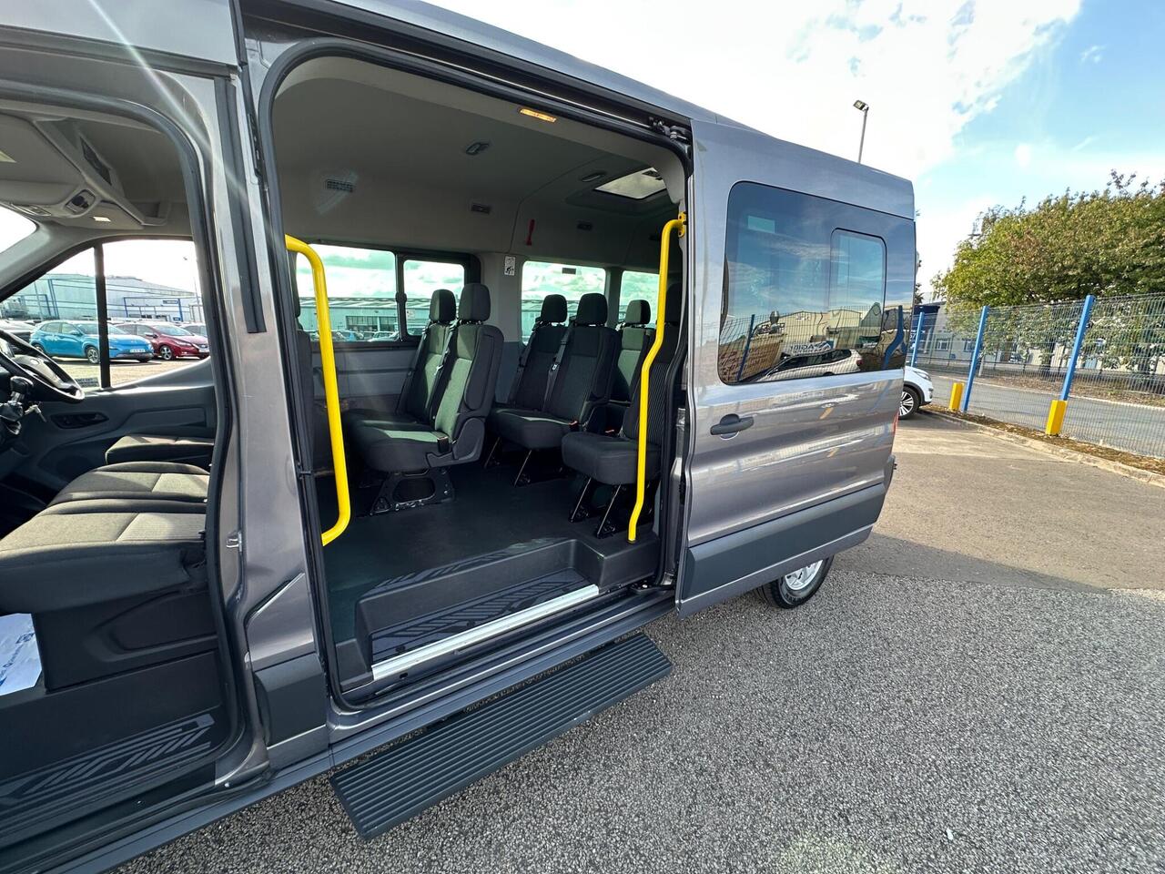 Ford Transit GX15RHU