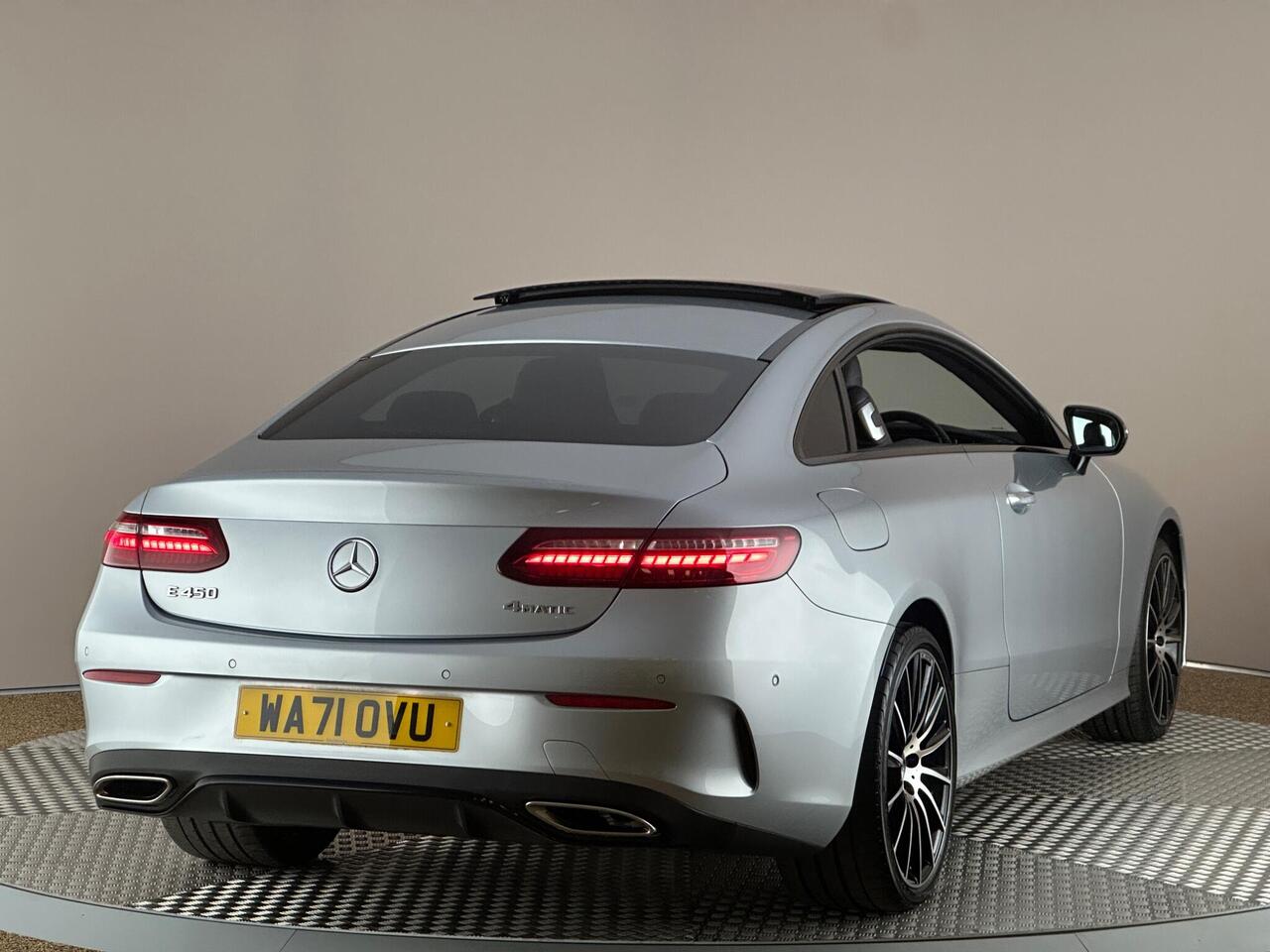 Mercedes-Benz E Class WA71OVU