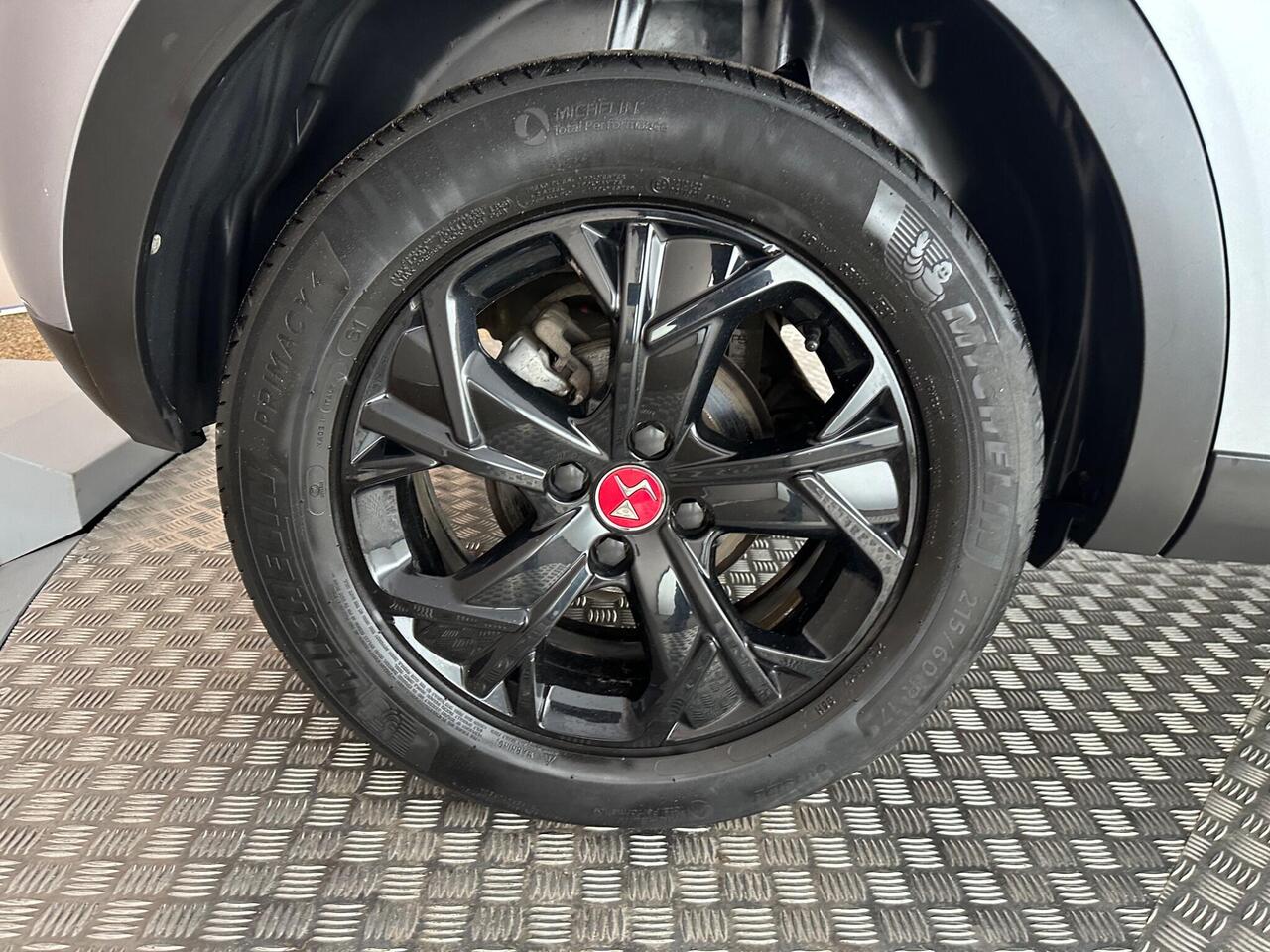 DS AUTOMOBILES DS 3 CROSSBACK GU71ZVE