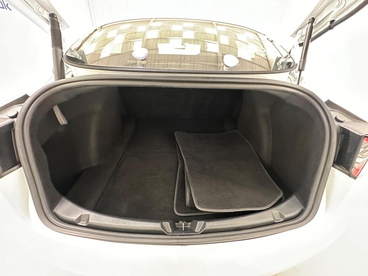 Tesla Model 3 FE23EOR