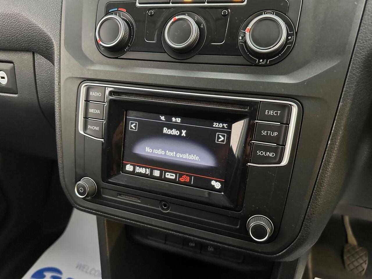 Volkswagen Caddy Maxi YX20ZDA