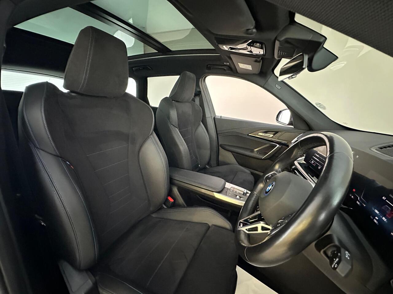 BMW iX1 KP23URK