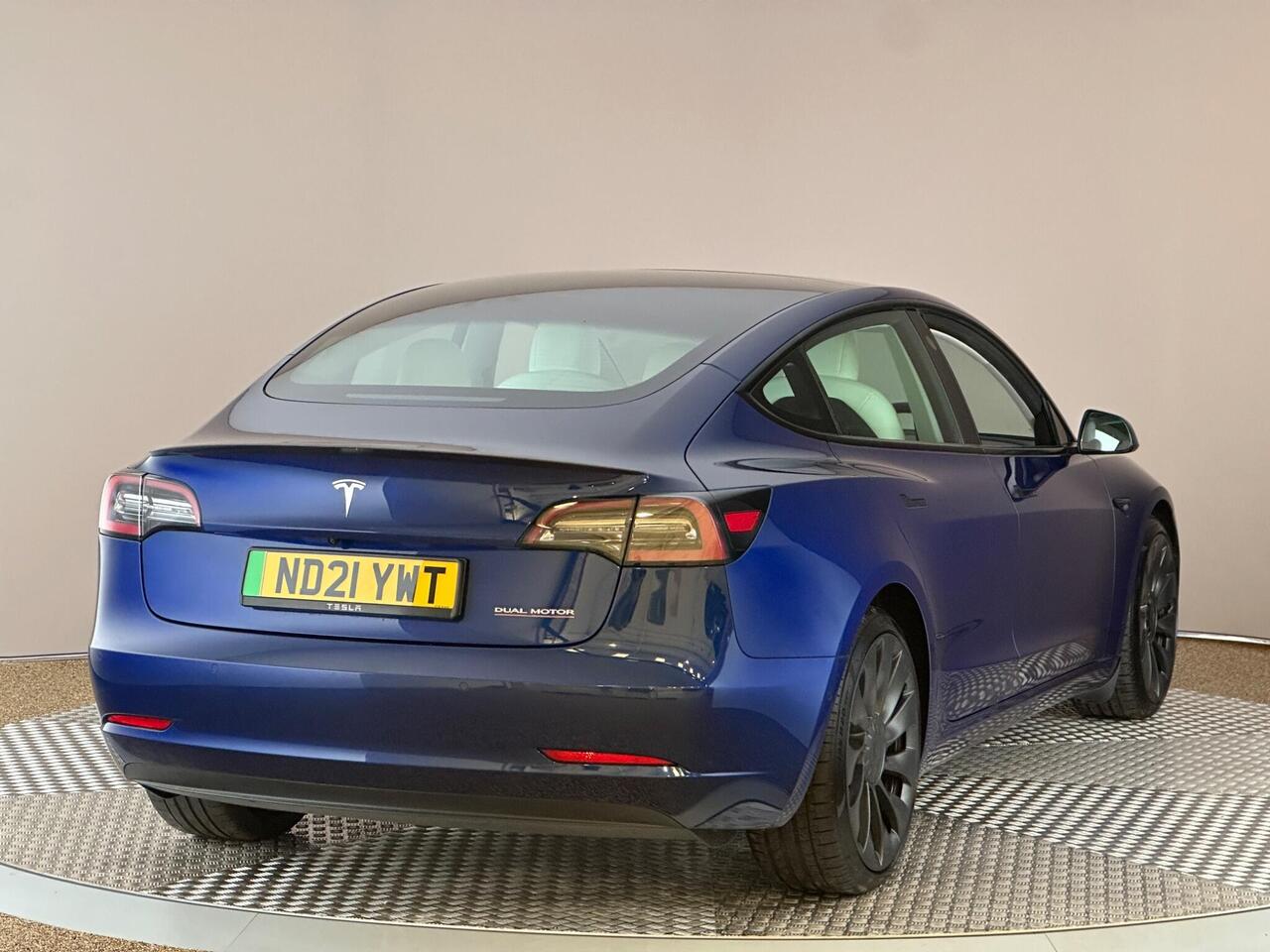 Tesla Model 3 ND21YWT