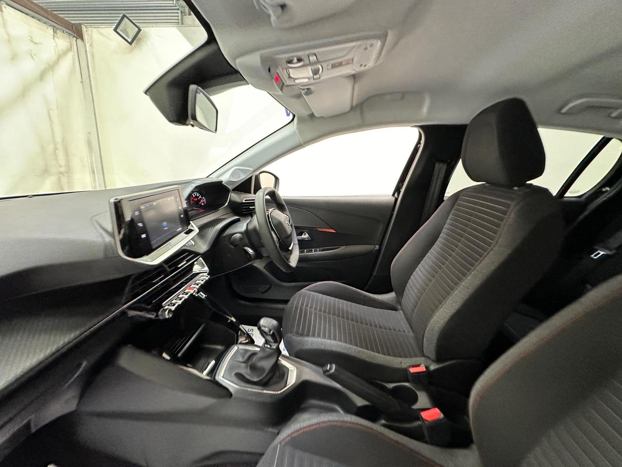 Peugeot 208 AJ23DWM