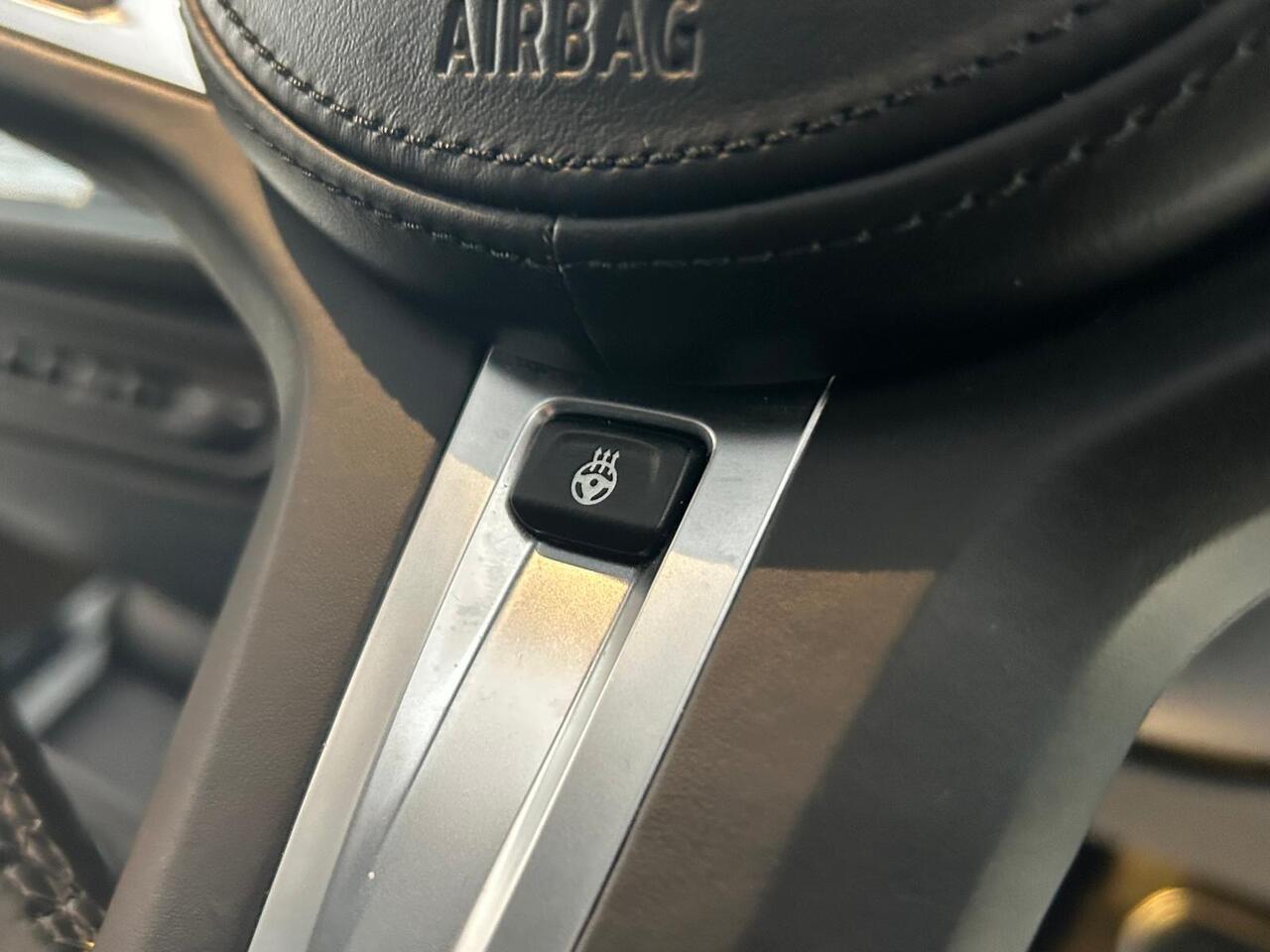 BMW 1 Series HT72LKK