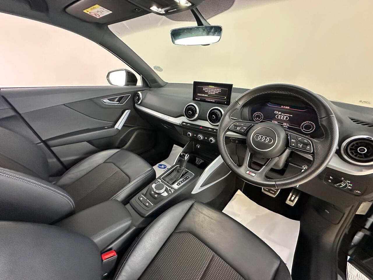 Audi Q2 YY70VHN