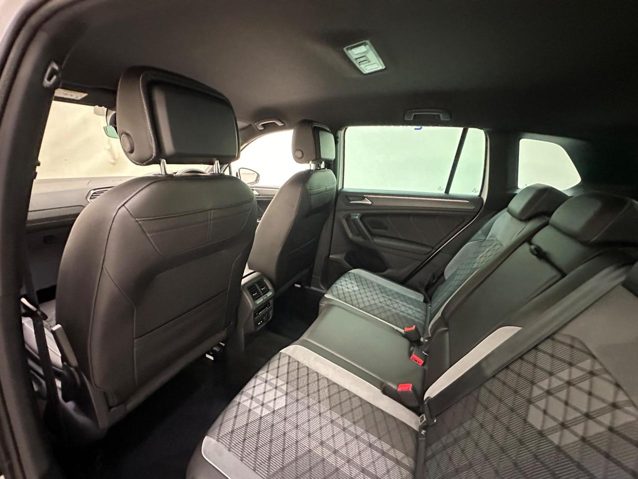 Volkswagen Tiguan MK22OYP